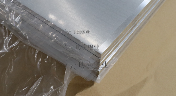 5052 鋁板整板發(fā)貨 明泰鋁業(yè)上市工廠(chǎng) 國(guó)標(biāo)定制 全國(guó)配送