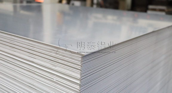 明泰鋁業(yè)5052H32防銹鋁合金卷板 卡車油箱專用 工廠直銷 技術支持